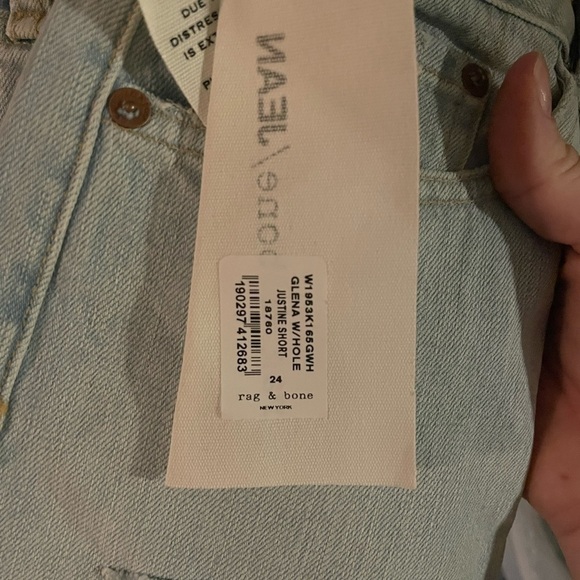 New! rag & bone Justine Jean Shorts - Picture 9 of 9